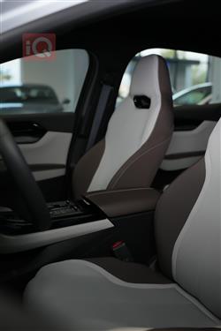 بی وای دی Qin Plus